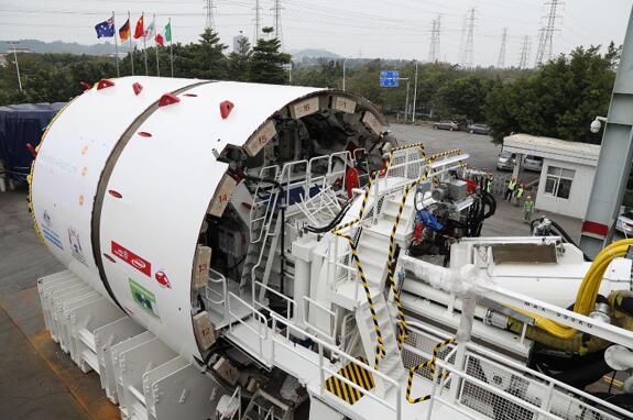 中鐵集團(tuán)盾構(gòu)機(jī)油品品質(zhì)監(jiān)測(cè)系統(tǒng)安裝服務(wù)案例